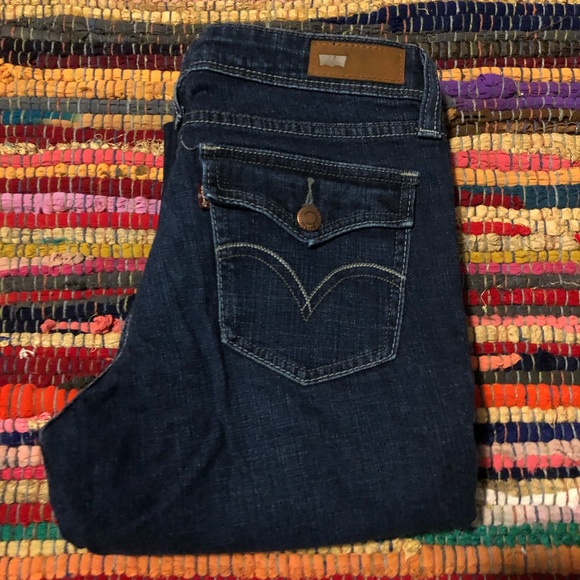 Levi’s Demi Curve Dark Denim Jeans - Picture 4 of 5